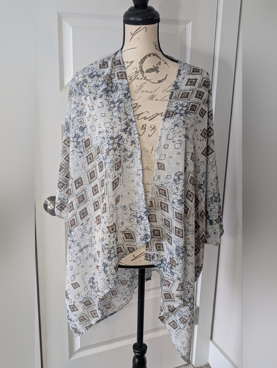 Maurices Accessories - Maurices Cream, Blue & Brown Patterned Lightweight Wrap O/S